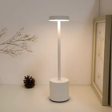 Carregar imagem no visualizador da galeria, Luminária de Mesa